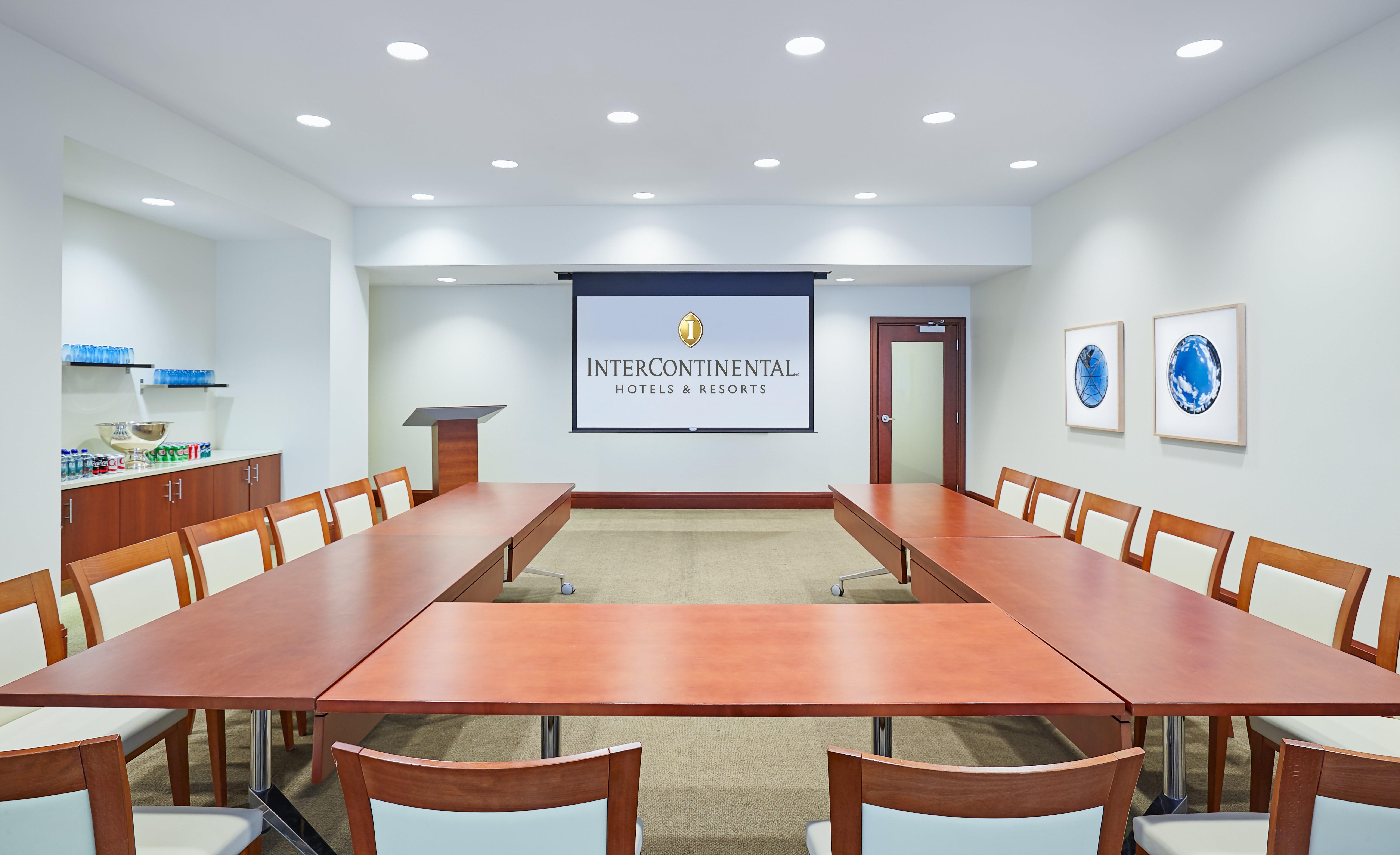 Intercontinental Suites Hotel Cleveland By Ihg Extérieur photo